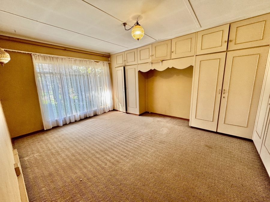 5 Bedroom Property for Sale in Potchefstroom North West